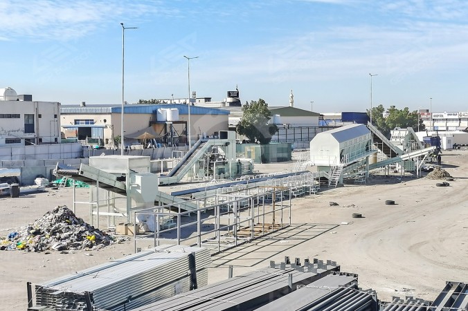 Máy ép kiện thủy lực cho dự án chuyển đổi chất thải thành nhiên liệu công suất 50 TPH (đầu ra kép) tại Trung Đông